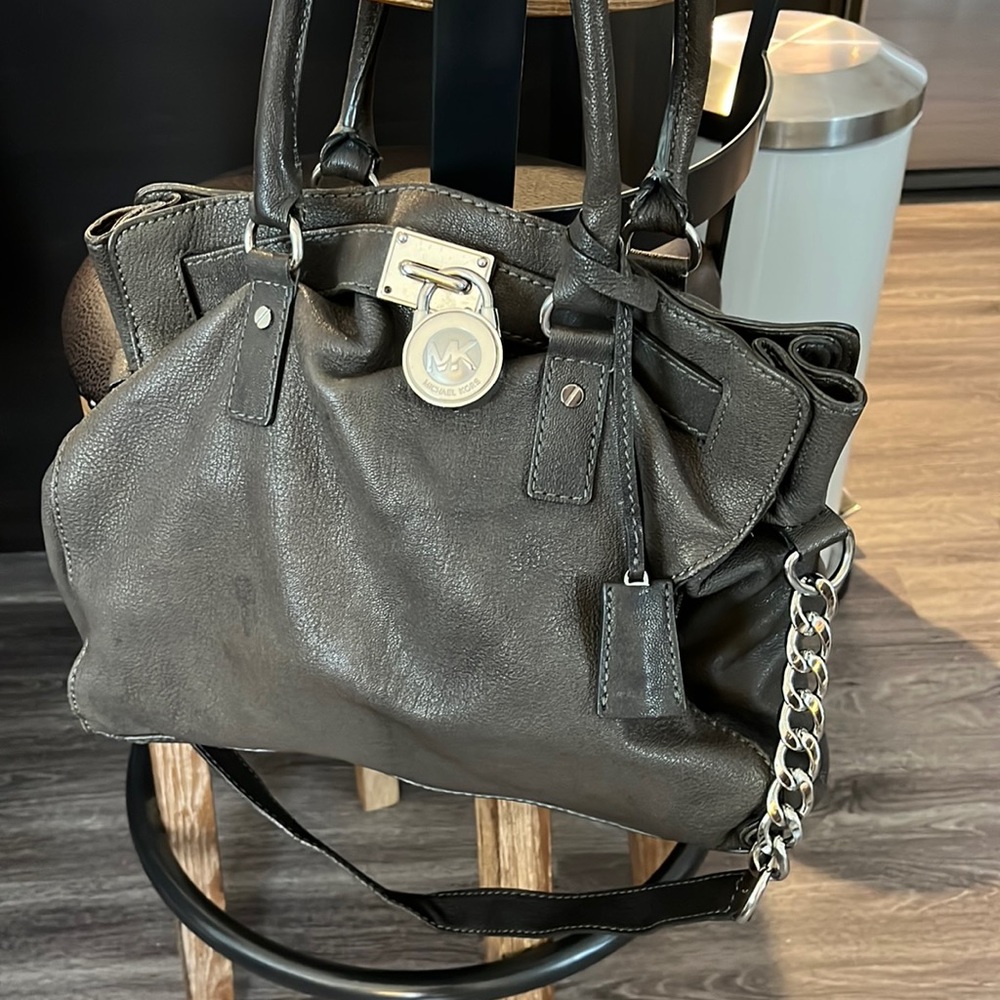 MICHAEL KORS Gray Tote Bag with Shoulder Strap